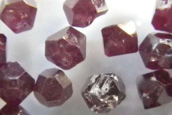 nanodiamond cropped