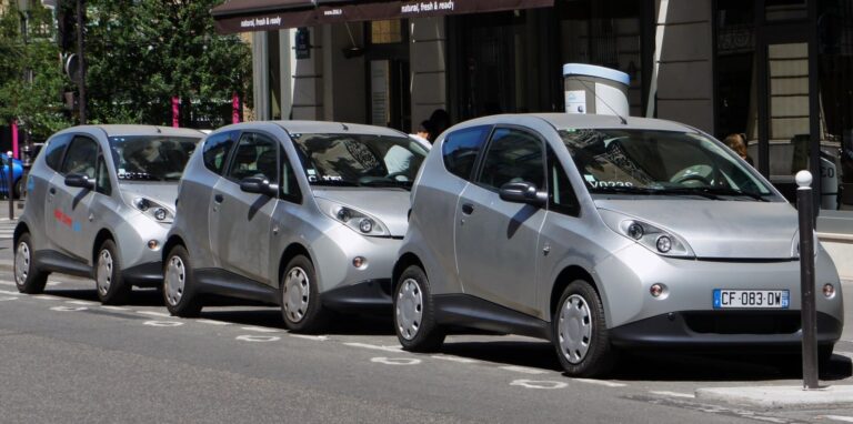 Car20sharing crop1 768x382