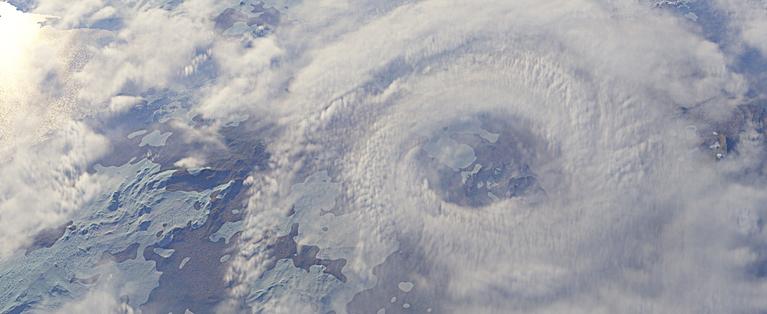 Earth20weather20monitoring 01